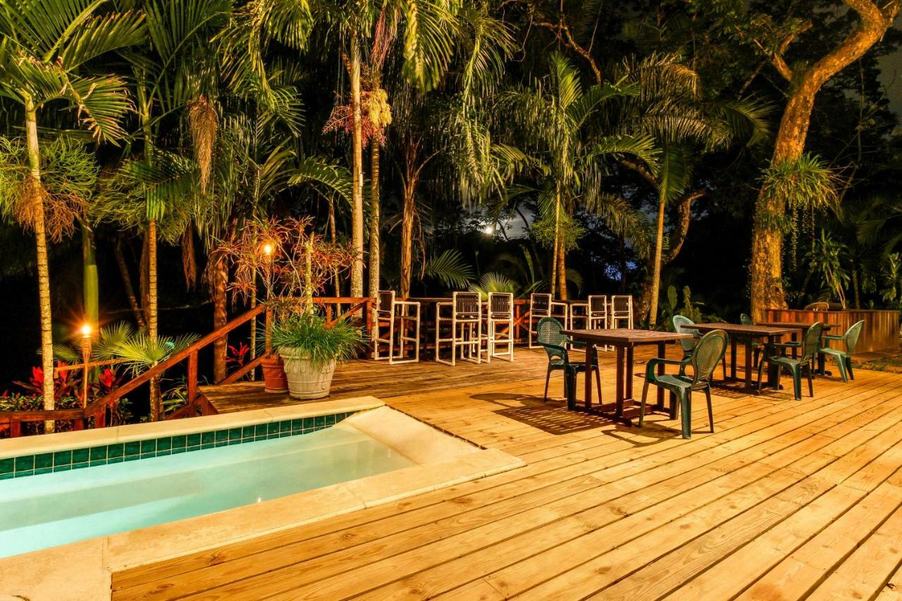 Mahogany Hall San Ignacio Exterior foto
